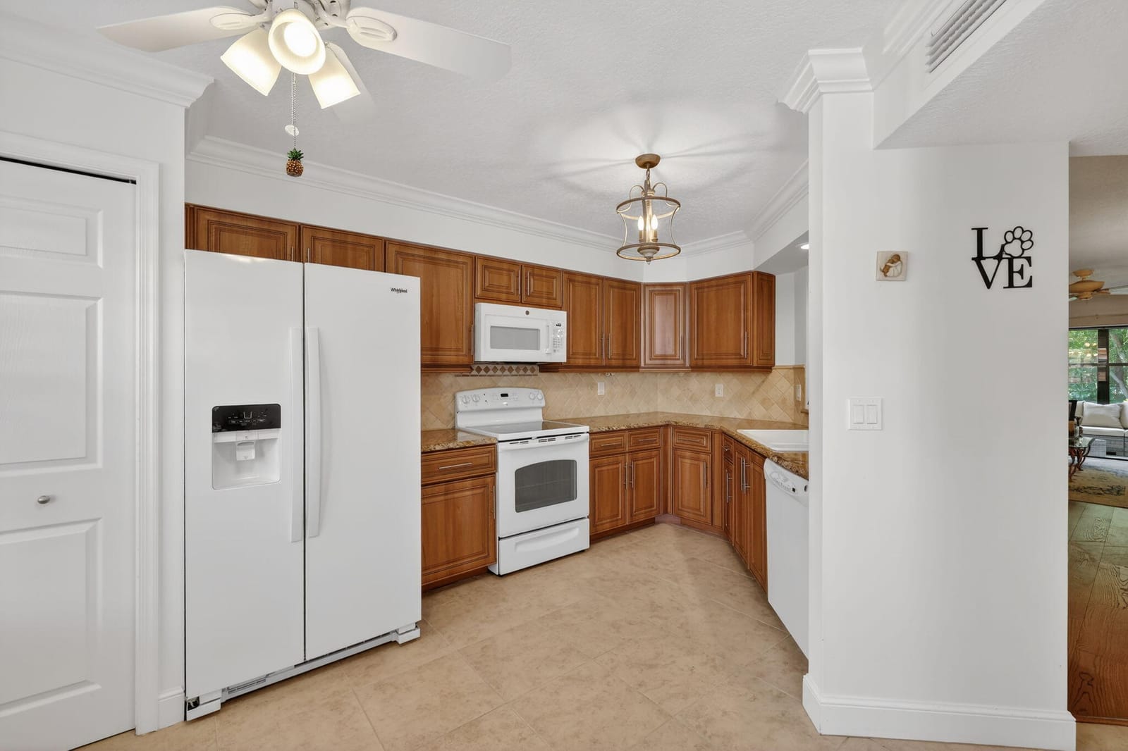 3401 SE Martinique Trace 102, Stuart, FL 34997 photo 9