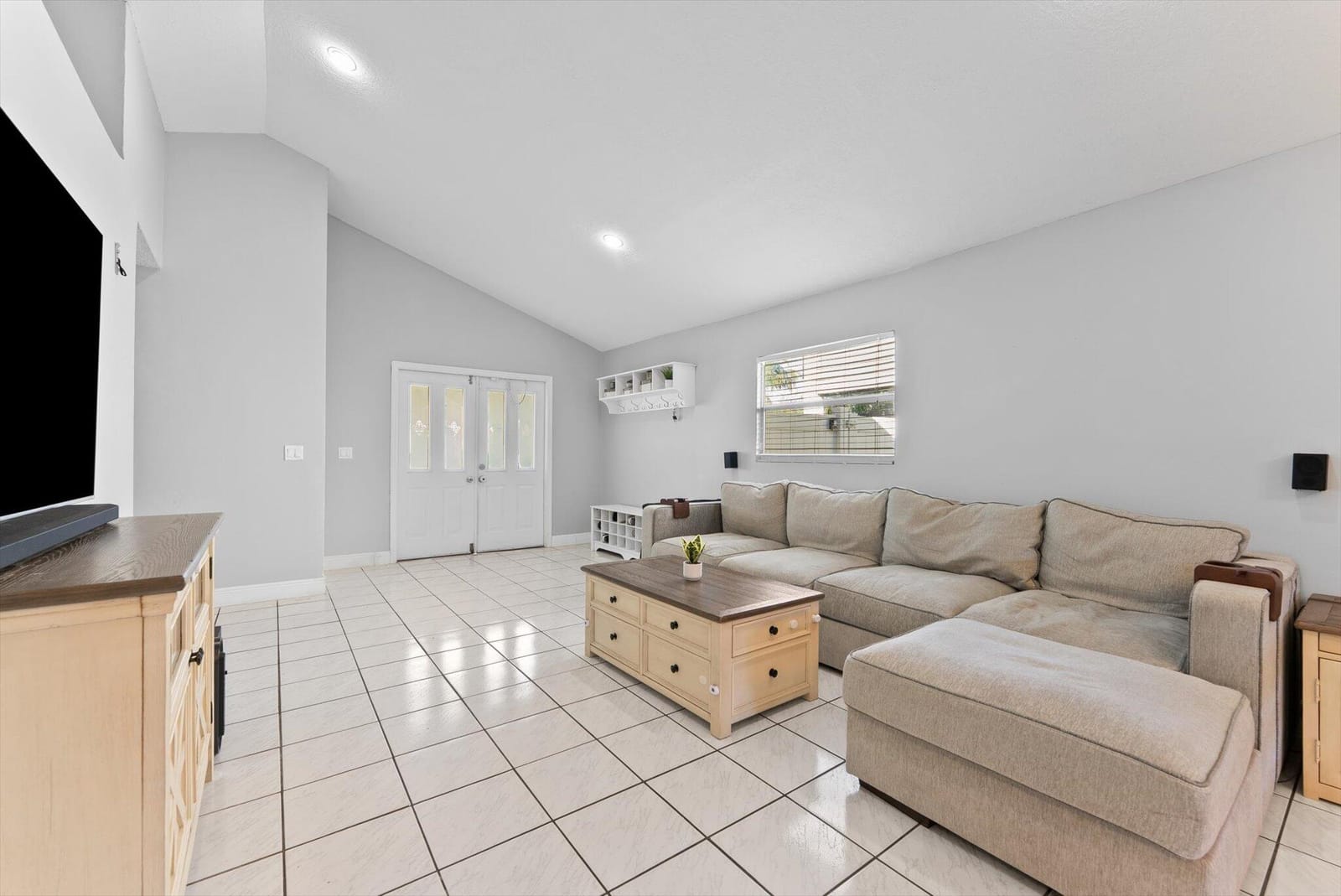 8414 Dynasty Drive — photo 5