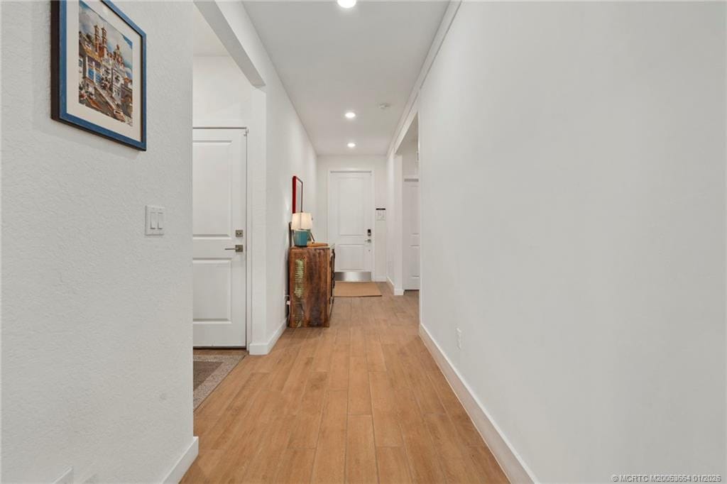 1610 NE Skyhigh Terrace — photo 9