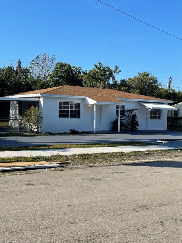 6118 Funston Street, Hollywood, FL 33023