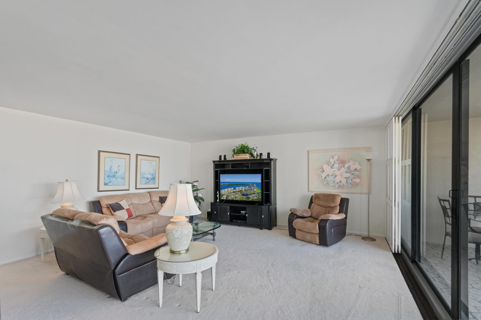 120 Lakeshore Drive 735 — photo 9