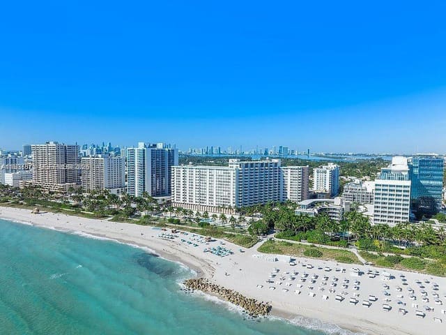 2899 Collins Avenue 1717, sold in Triton Tower, Miami Beach, FL