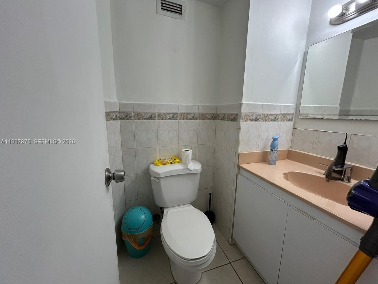 2899 Collins Avenue 1717, Miami Beach, FL 33140 photo 16