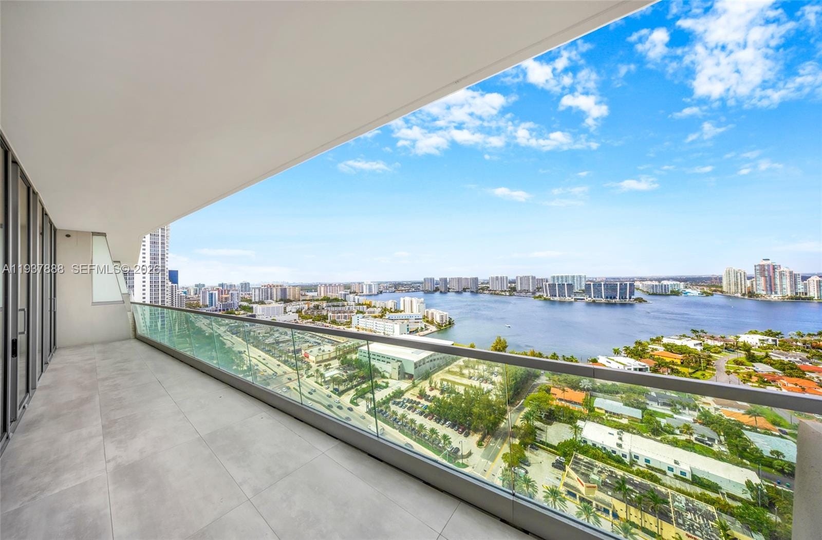 18501 Collins Avenue 2502, Sunny Isles Beach, FL 33160 photo 21