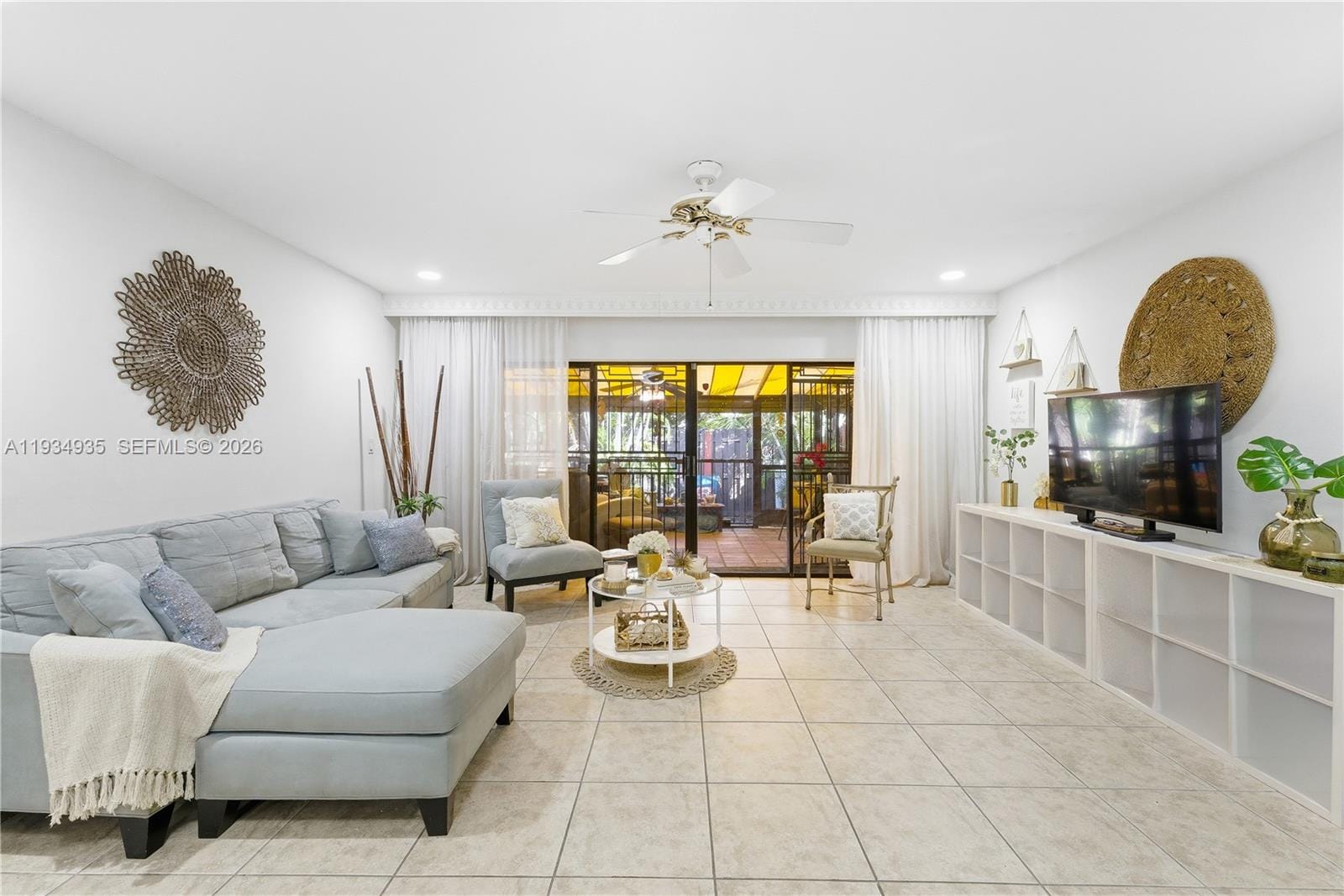 6358 Milk Wagon Lane, Miami Lakes, FL 33014 photo 17