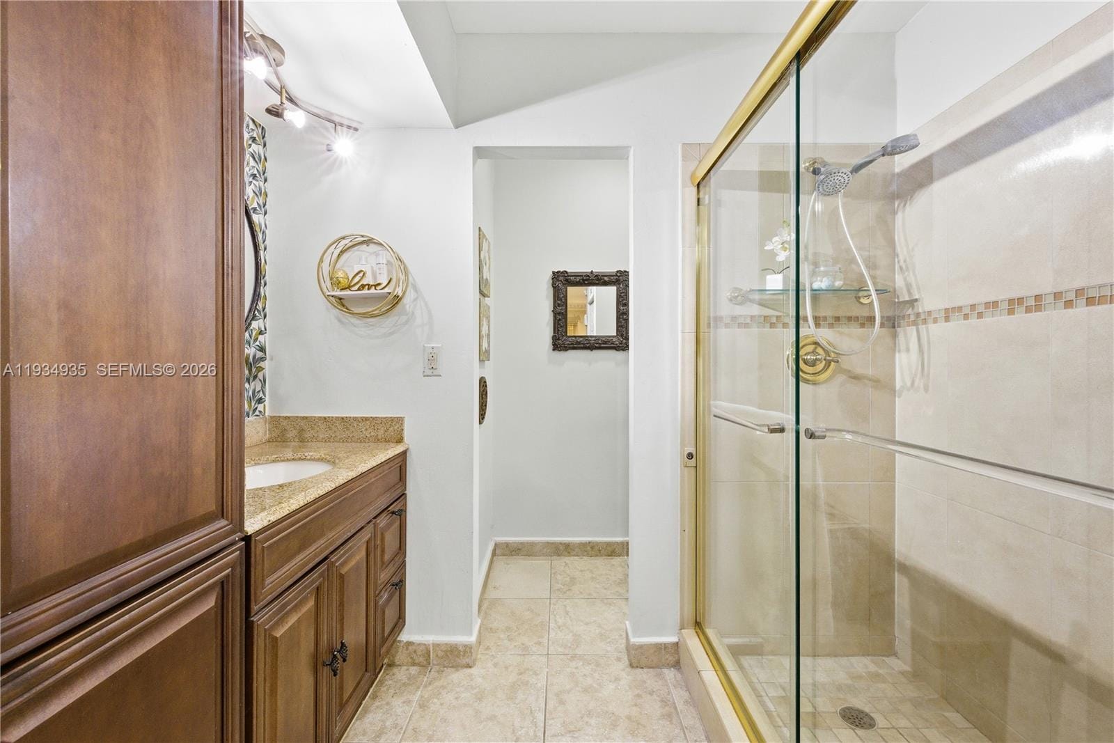 6358 Milk Wagon Lane, Miami Lakes, FL 33014 photo 23