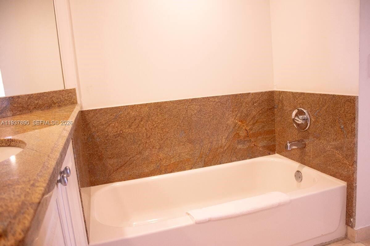1717 N Bayshore Drive B-4141, Miami, FL 33132 photo 13