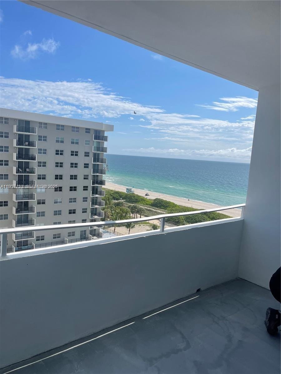 9225 Collins Avenue 307, Surfside, FL 33154 photo 3