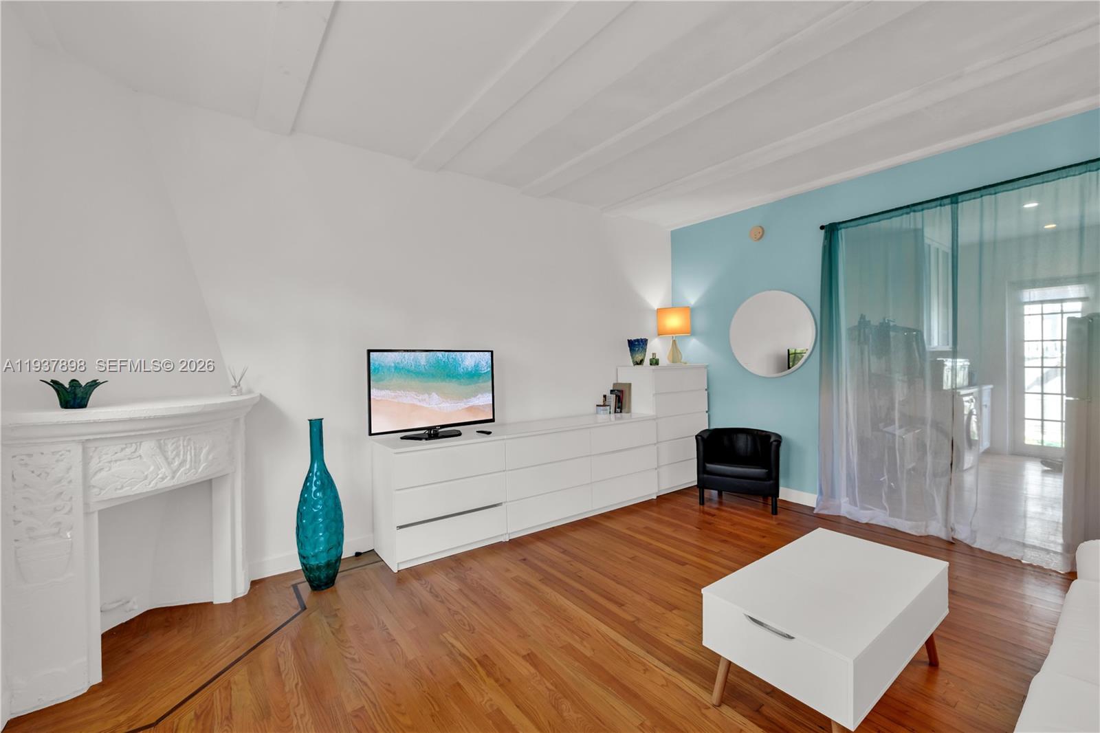 439 15th Street 2, Miami Beach, FL 33139, Miami Beach