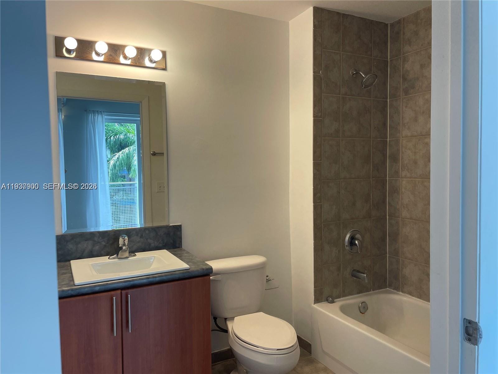 455 NE 25th Street 407, Miami, FL 33137 photo 29