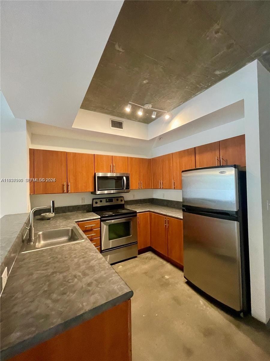455 NE 25th Street 407 — photo 6