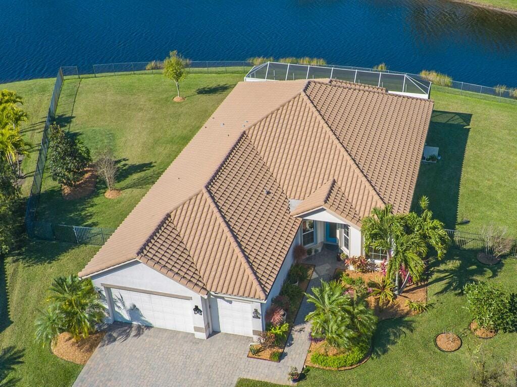 7576 Fieldstone Square, Vero Beach, FL 32967