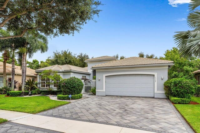 7208 Corning Circle, sold in Valencia Pointe, Boynton Beach, FL