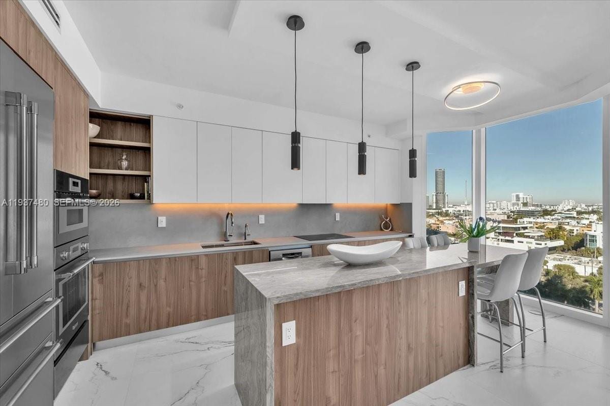 300 S Pointe Drive 1404, Miami Beach, FL 33139 photo 8