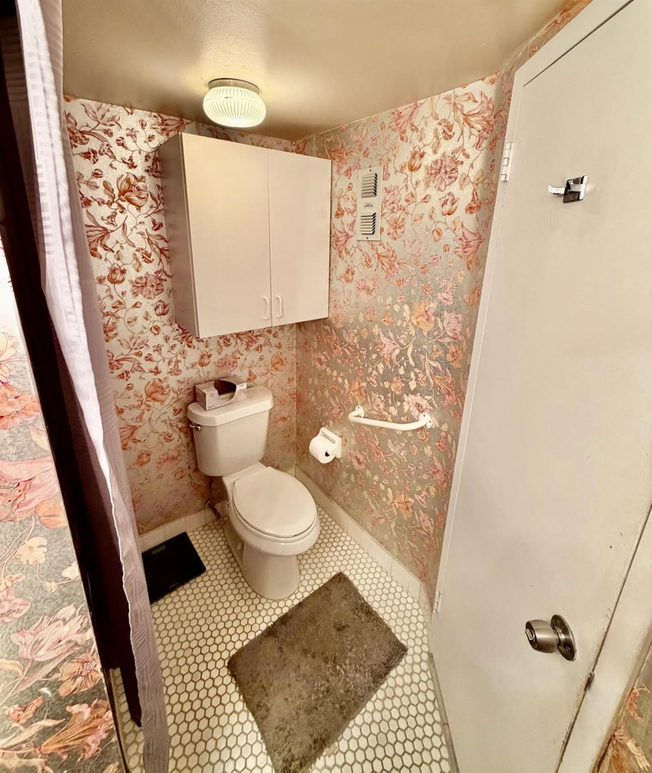 5300 NE 24th Terrace 314C — photo 8