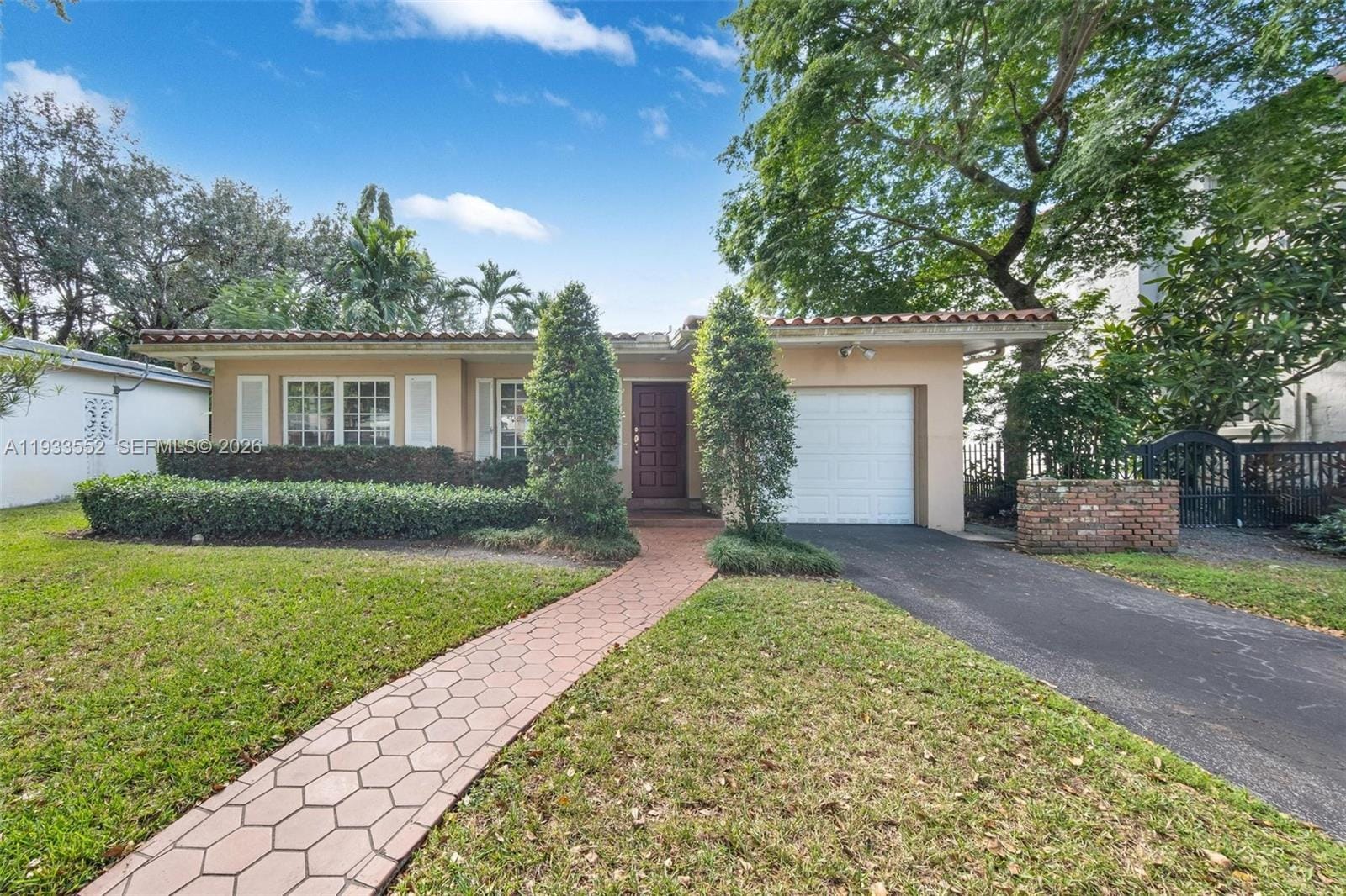 1530 Catalonia Avenue, Coral Gables, FL 33134 photo 1