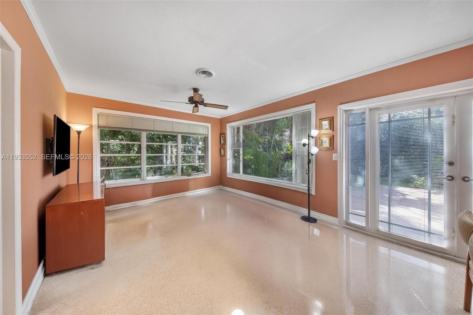 1530 Catalonia Avenue, Coral Gables, FL 33134 photo 5