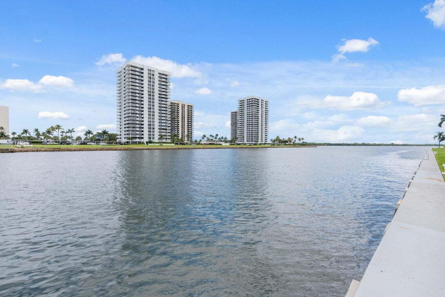20 Yacht Club Drive 405, North Palm Beach, FL 33408 photo 3