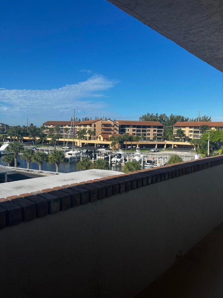 20 Yacht Club Drive 405, North Palm Beach, FL 33408 photo 21