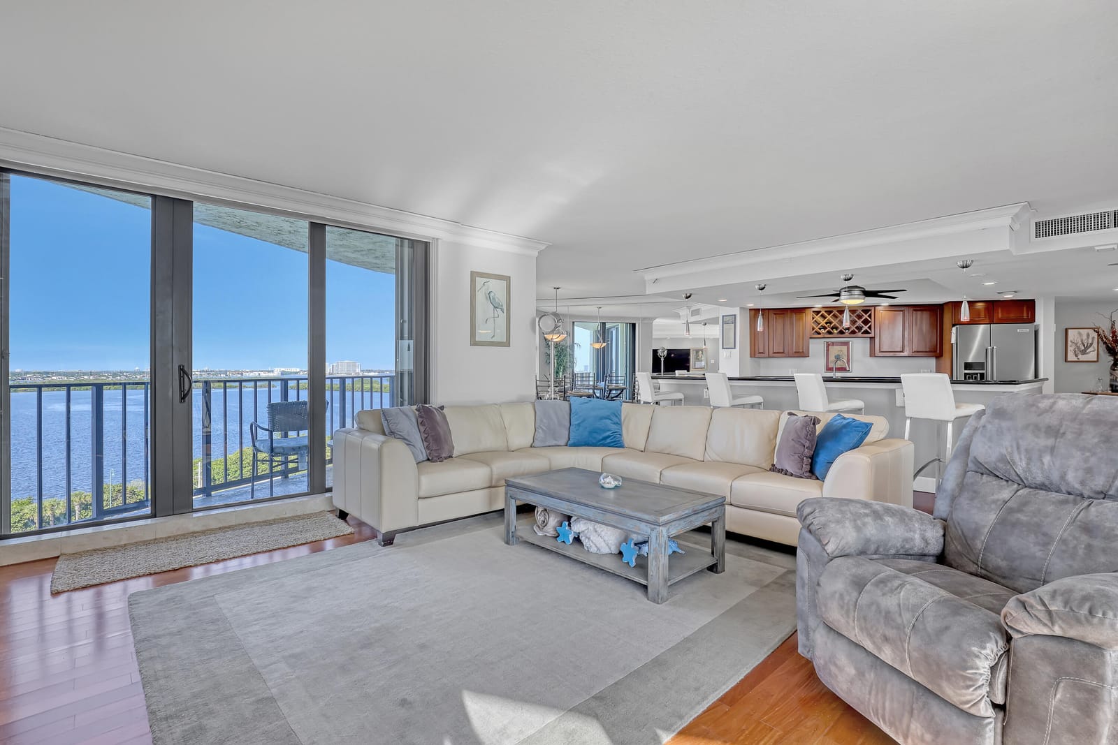 5420 N Ocean Drive 1106, Singer Island, FL 33404 photo 16
