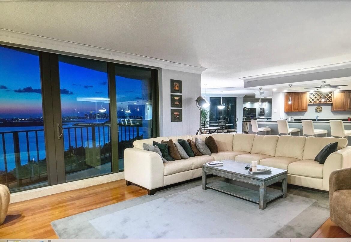 5420 N Ocean Drive 1106 — photo 4