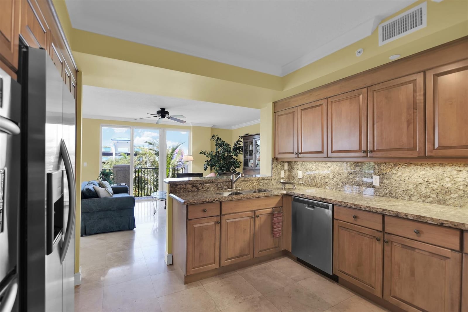 9 NE 20th Avenue 403, Deerfield Beach, FL 33441 photo 23