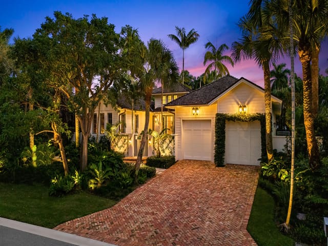 1102 N Vista Del Mar Drive, sold in Delray Beach Esplanade, Delray Beach, FL