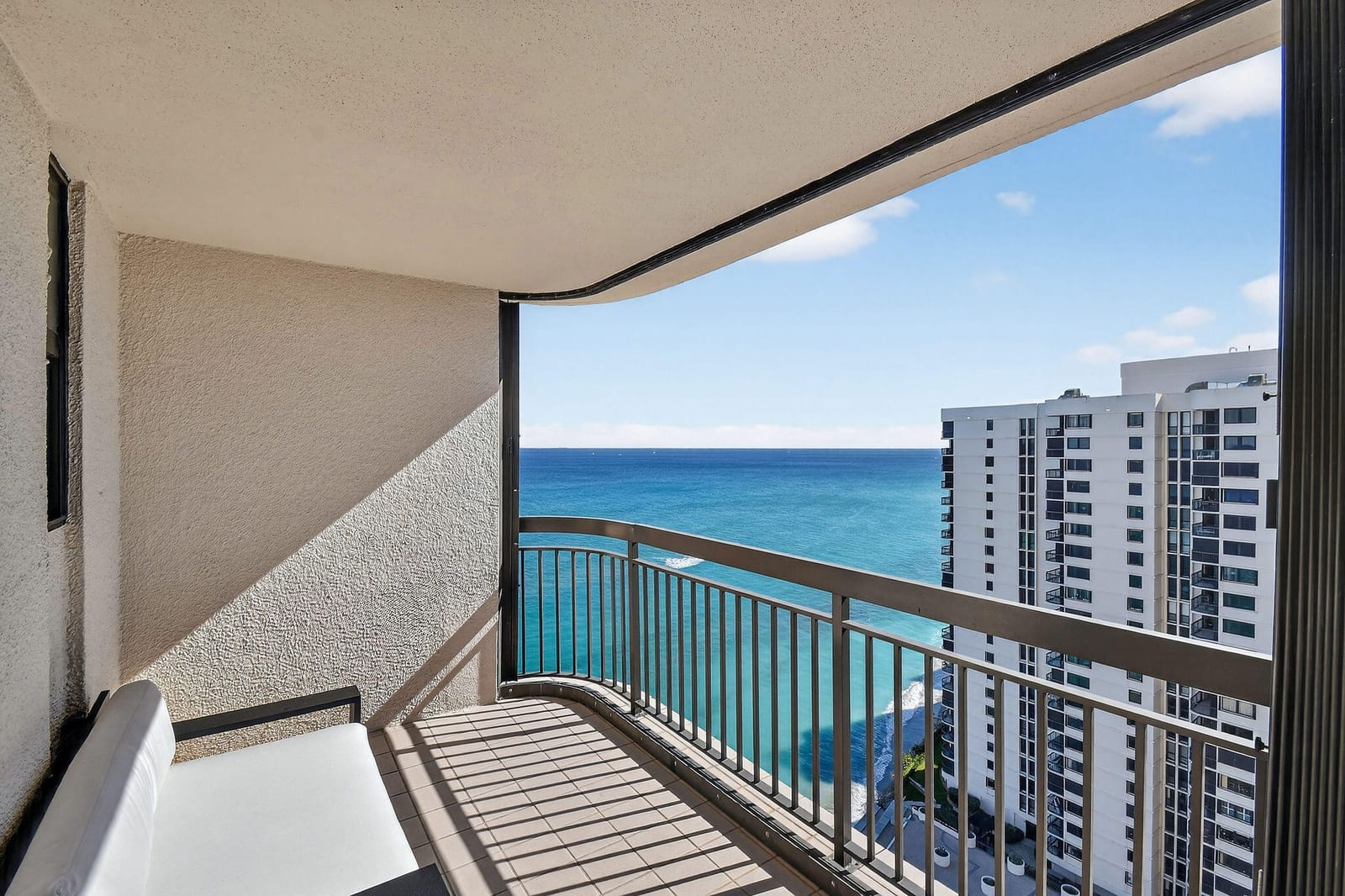 5380 N Ocean Drive 22i, Singer Island, FL 33404 photo 22