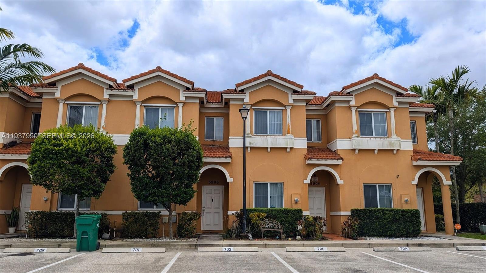 5906 Woodlands Boulevard, Tamarac, FL 33319, Tamarac