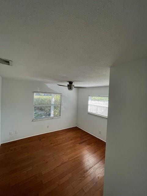 825 NE 10th Avenue — photo 3