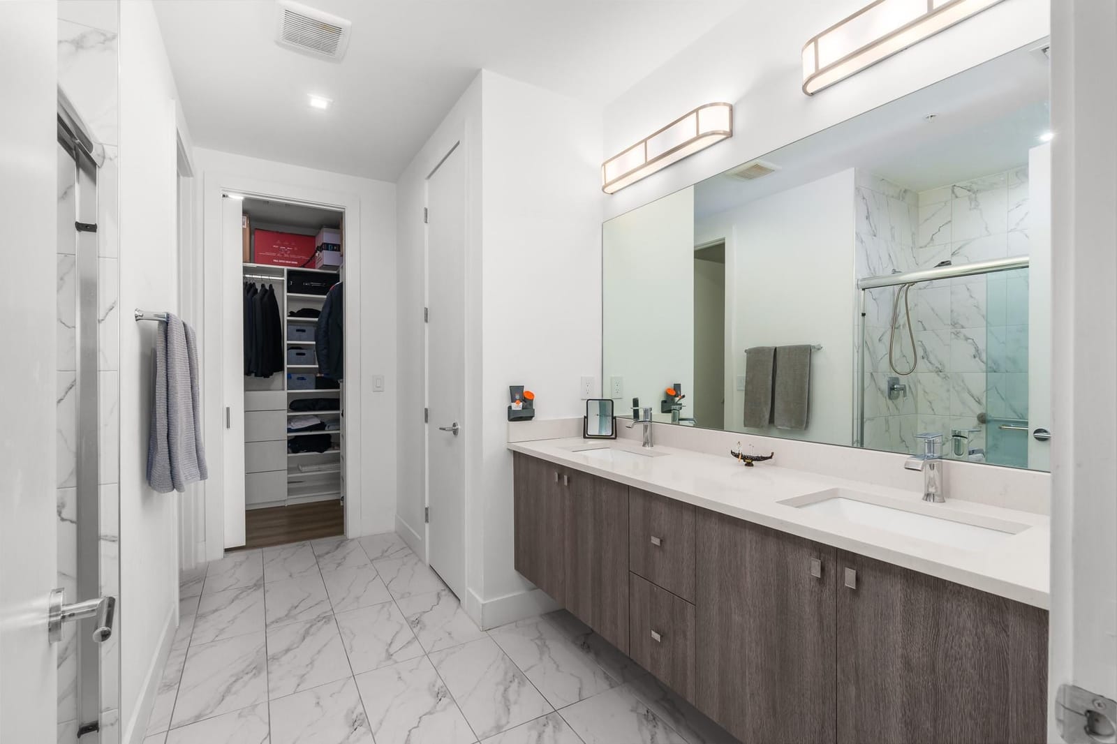553 NE 21 553, Wilton Manors, FL 33305 photo 22