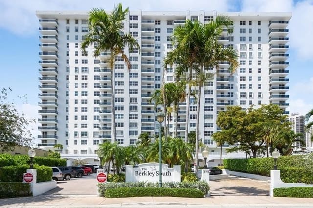 3015 N Ocean Boulevard 19E, sold in Berkley South, Fort Lauderdale, FL