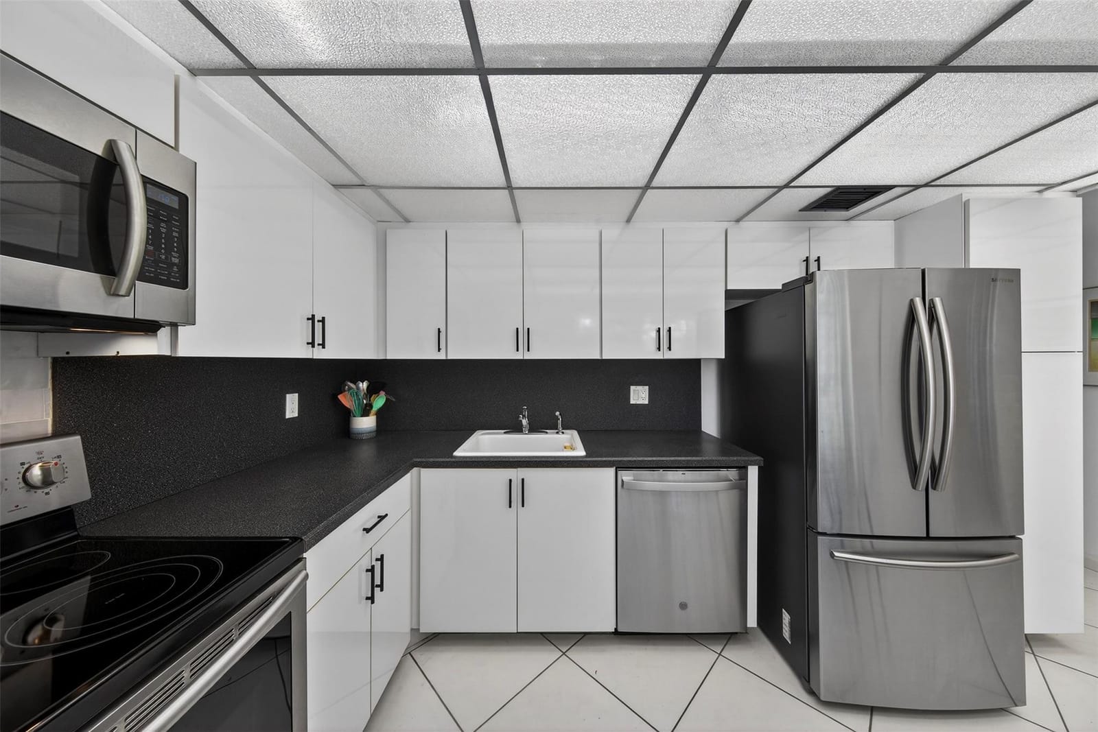 808 Cypress Boulevard 203, Pompano Beach, FL 33069 photo 13