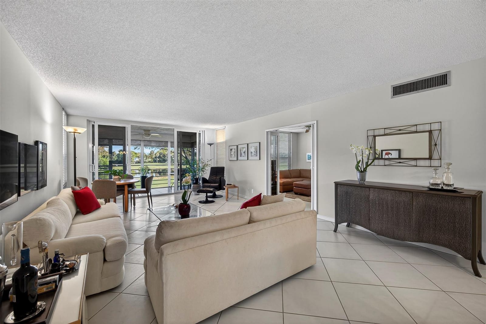 808 Cypress Boulevard 203 — photo 3