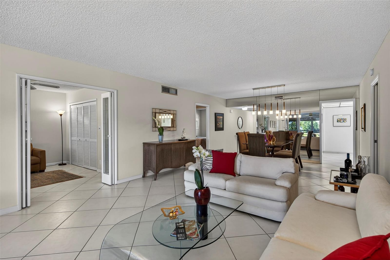 808 Cypress Boulevard 203 — photo 8