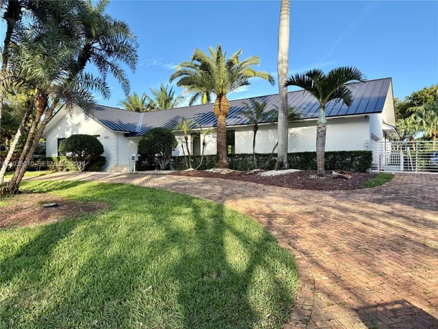 13407 SW 59th Avenue, sold in Cutler Bay Estates, Pinecrest, FL