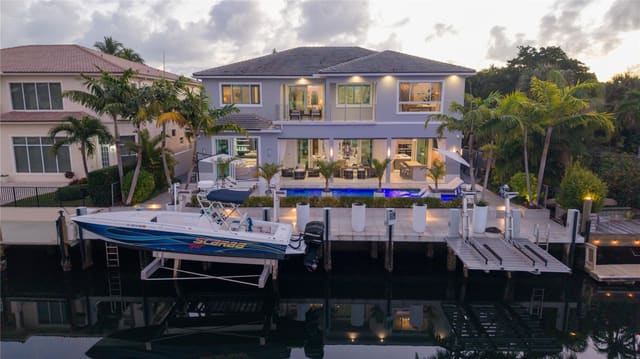 3129 NE 31st Avenue, Lighthouse Point, FL 33064