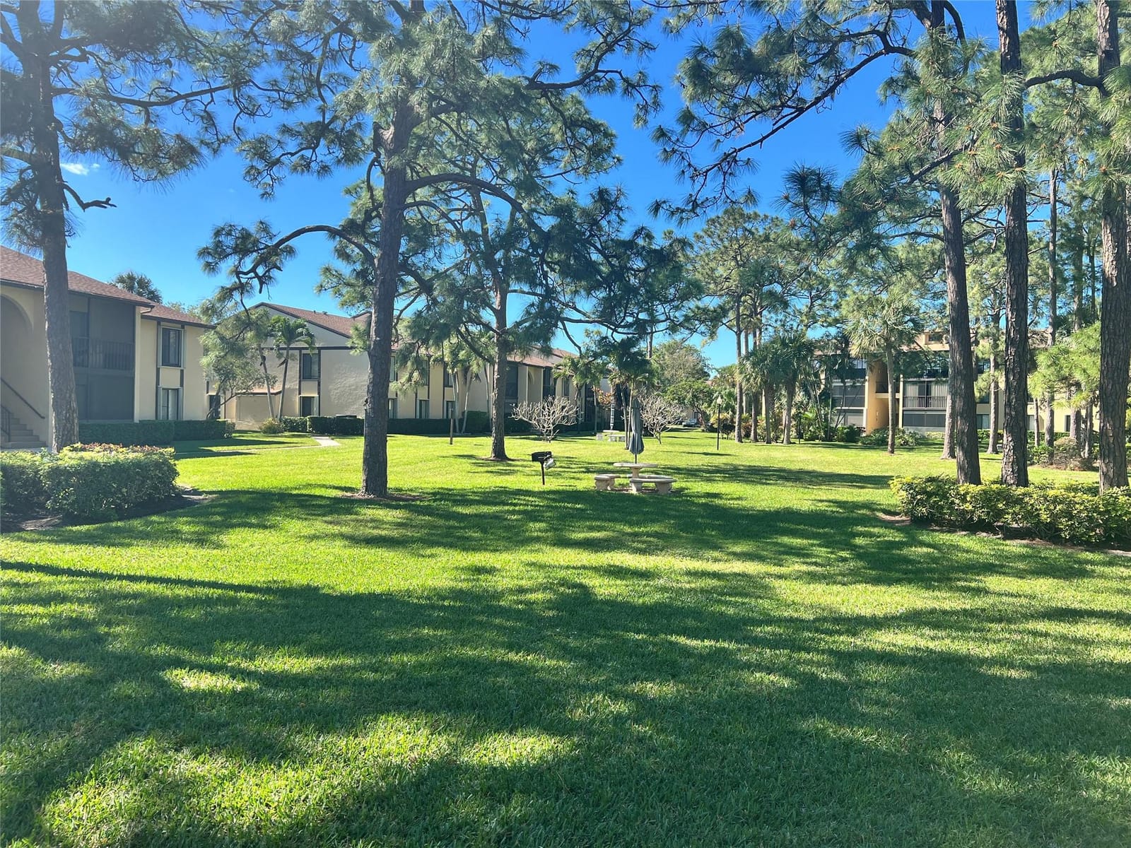 822 Sky Pine Way E2, Greenacres, FL 33415 photo 2