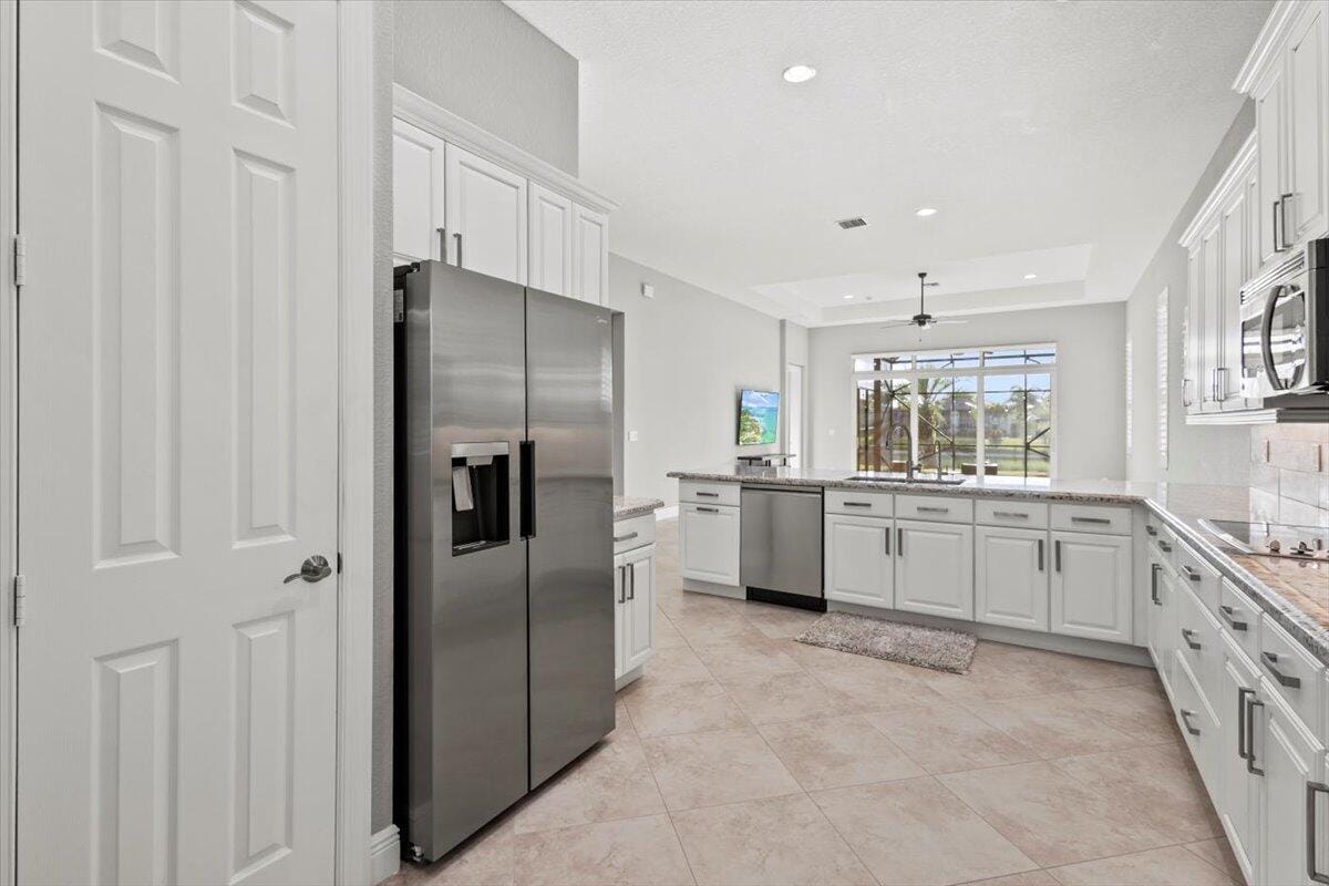 10464 SW Visconti Way — photo 11