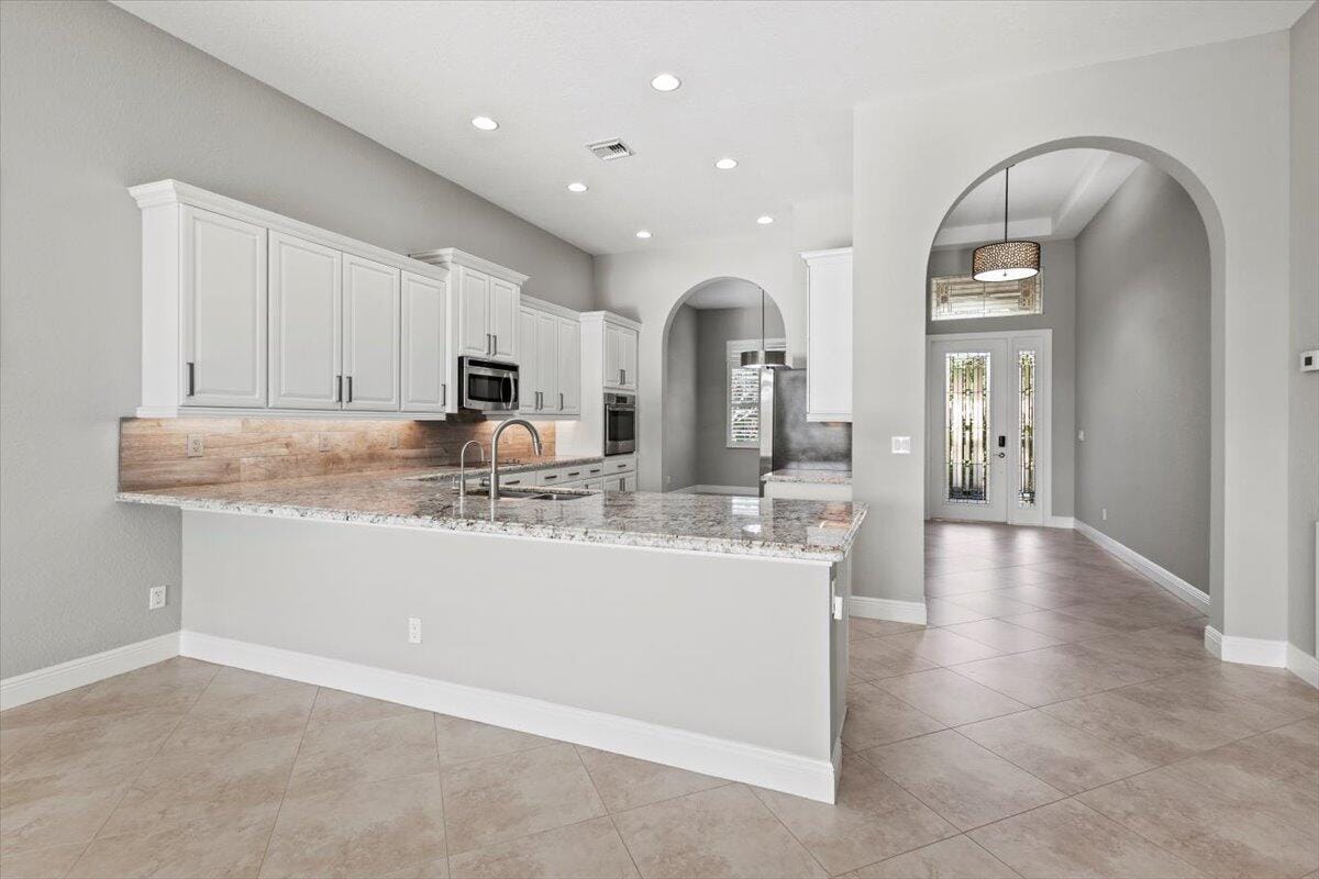 10464 SW Visconti Way, Port St. Lucie, FL 34986 photo 14