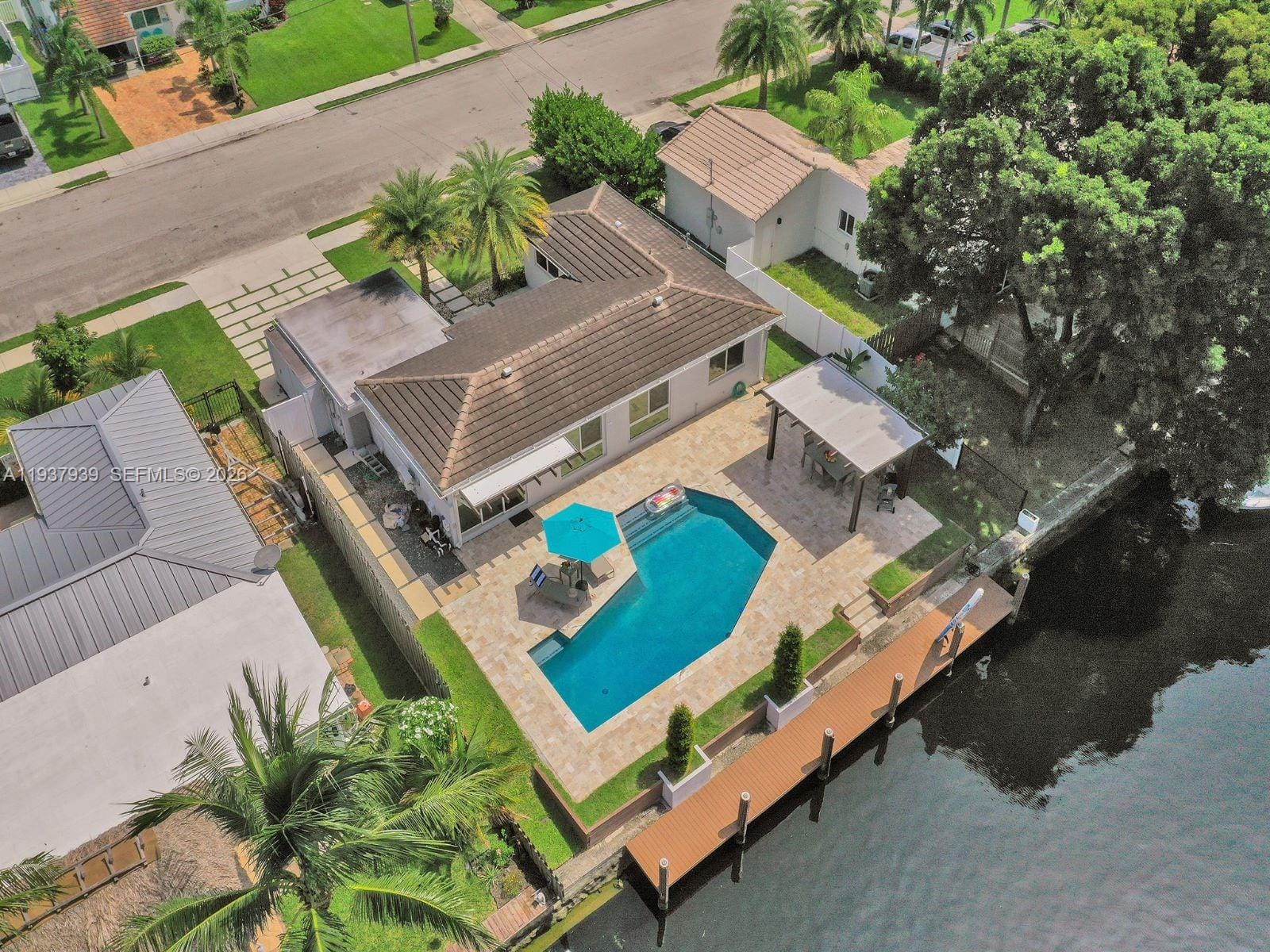 1108 Tangelo Isle — photo 11