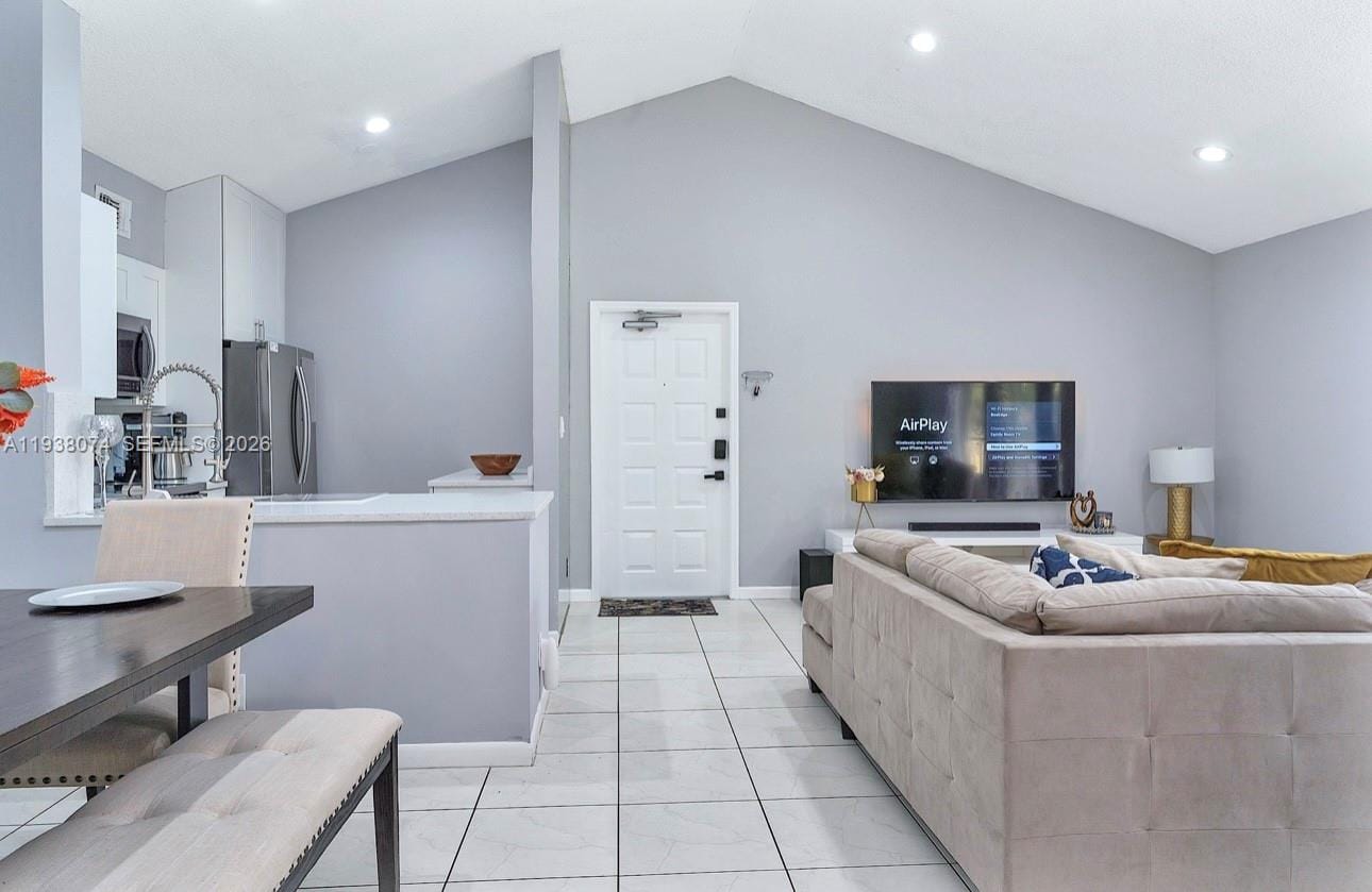 3001 N Oakland Forest Drive 301 — photo 9