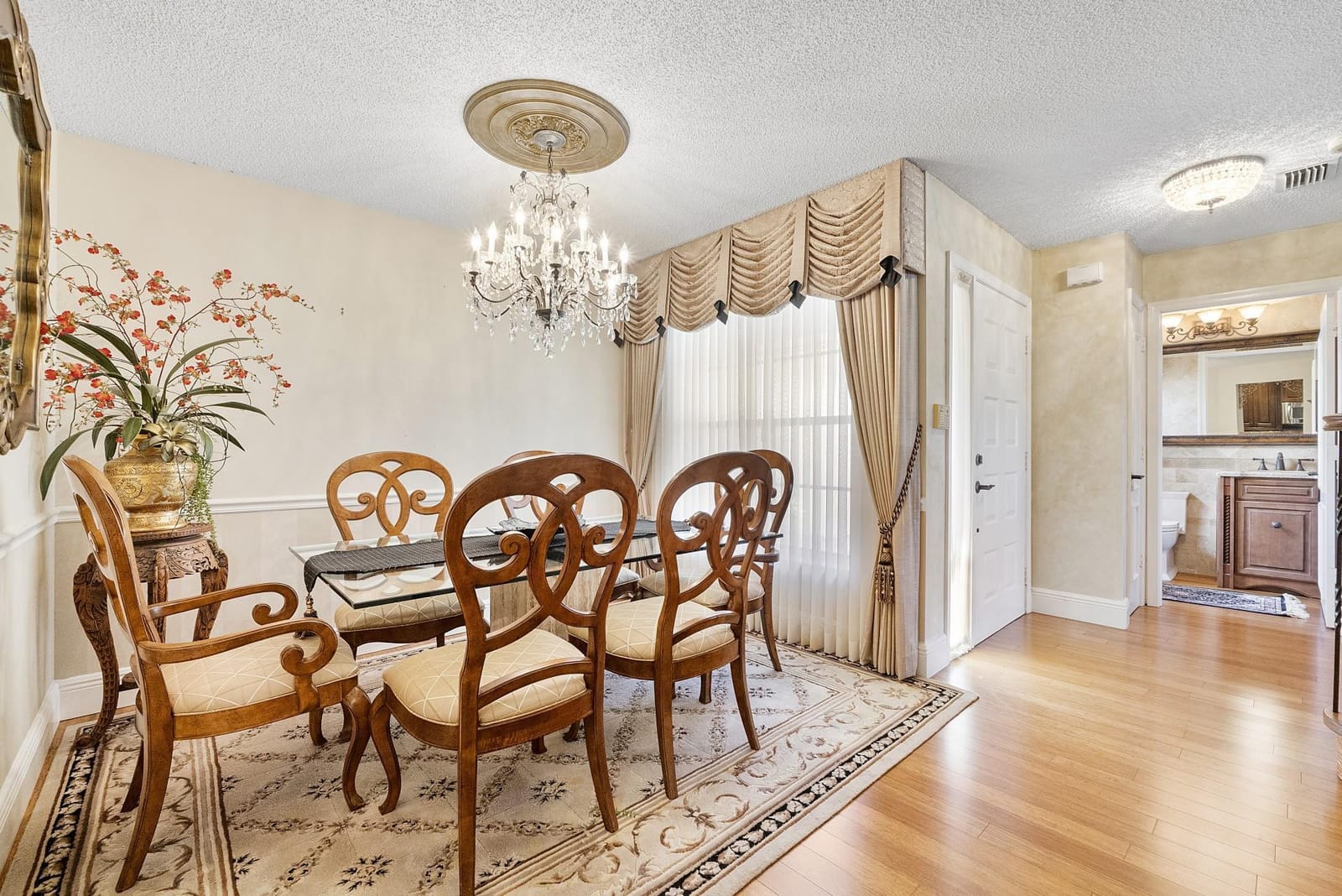 10841 Cypress Glen Drive 10841 — photo 3