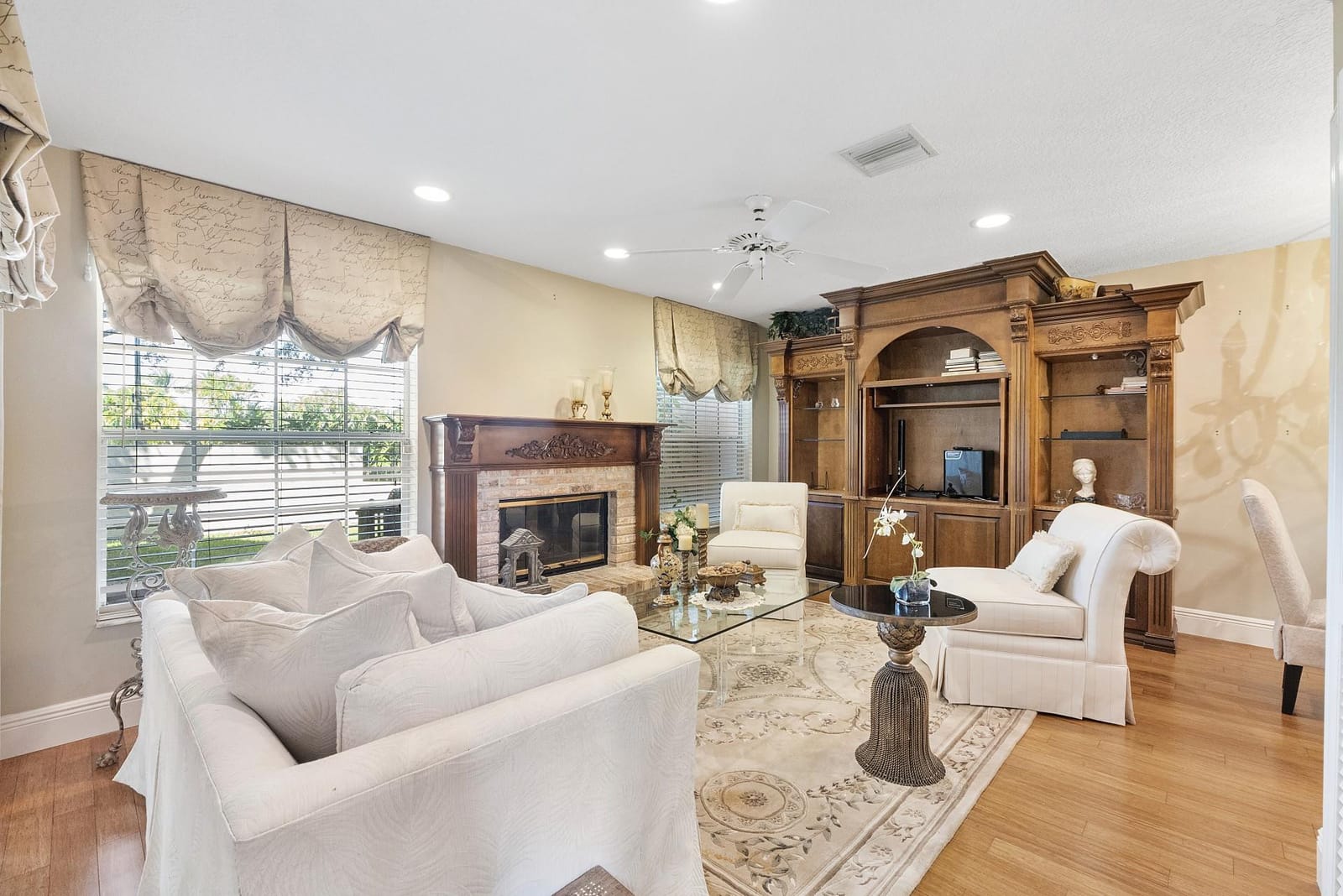 10841 Cypress Glen Drive 10841 — photo 7