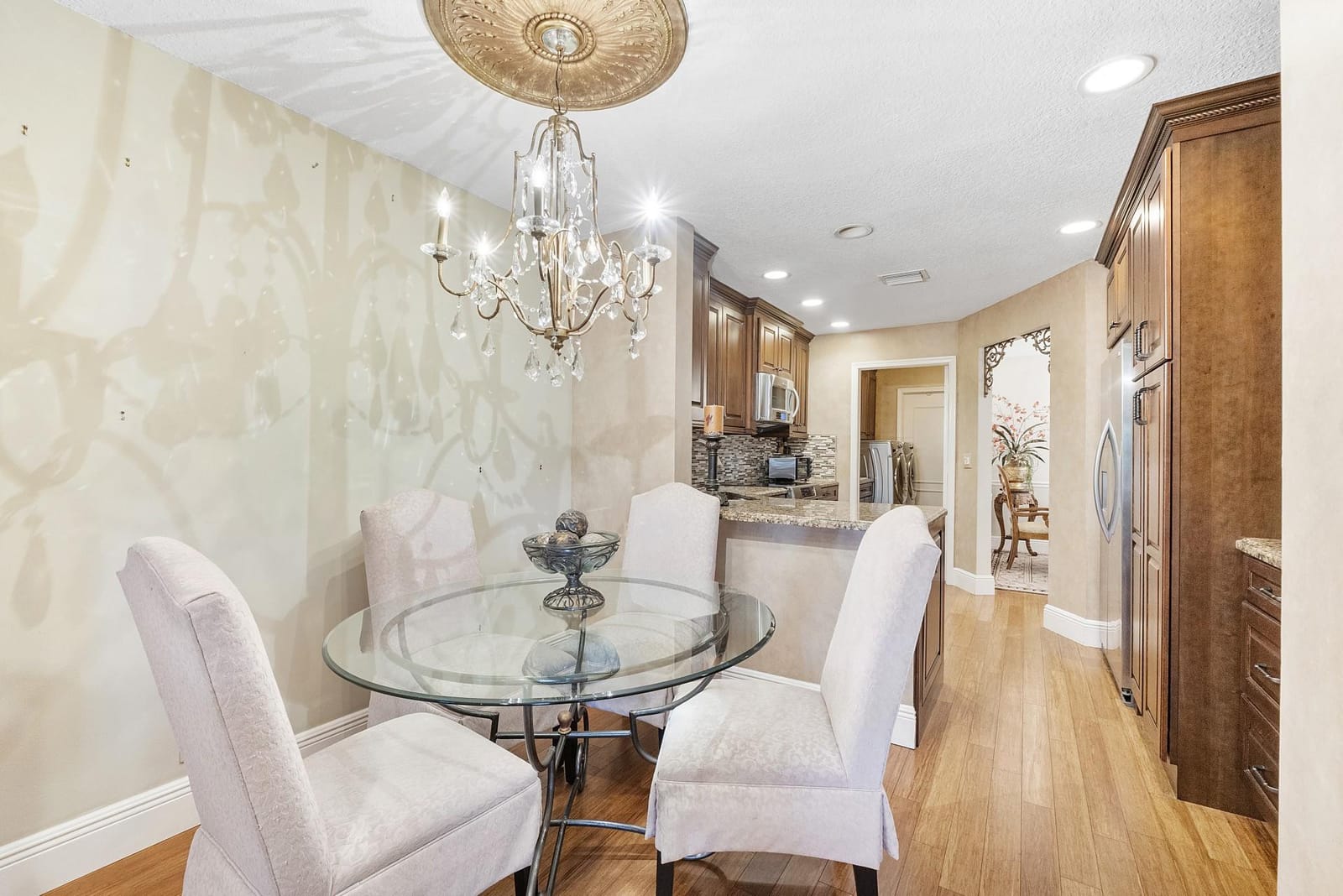 10841 Cypress Glen Drive 10841 — photo 9