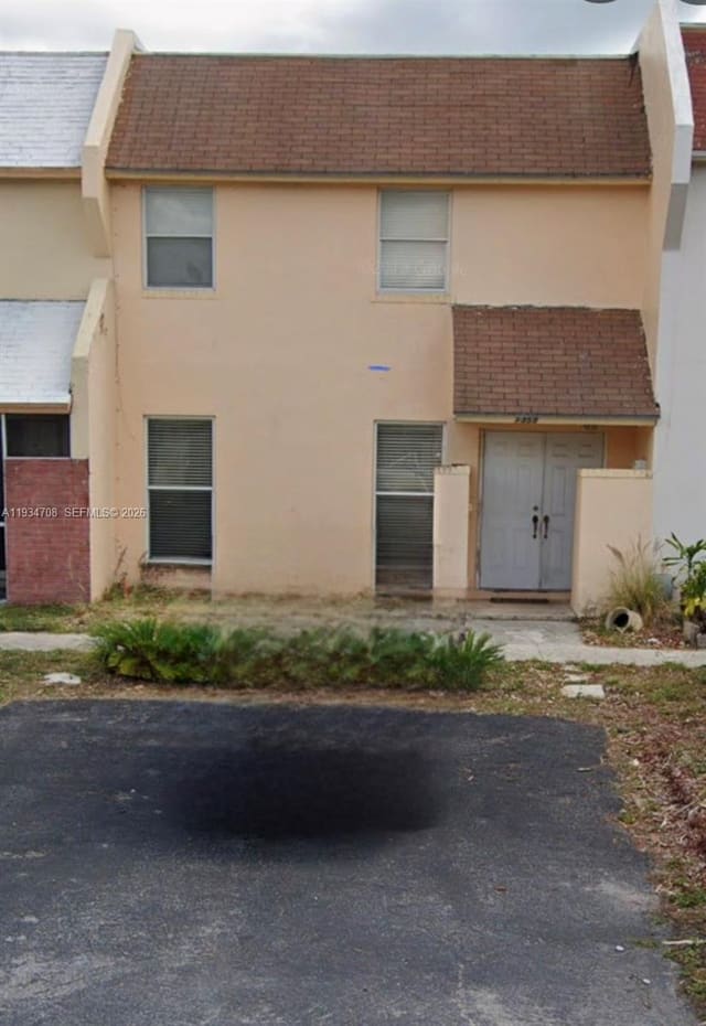 1355 Seaview, North Lauderdale, FL 33068