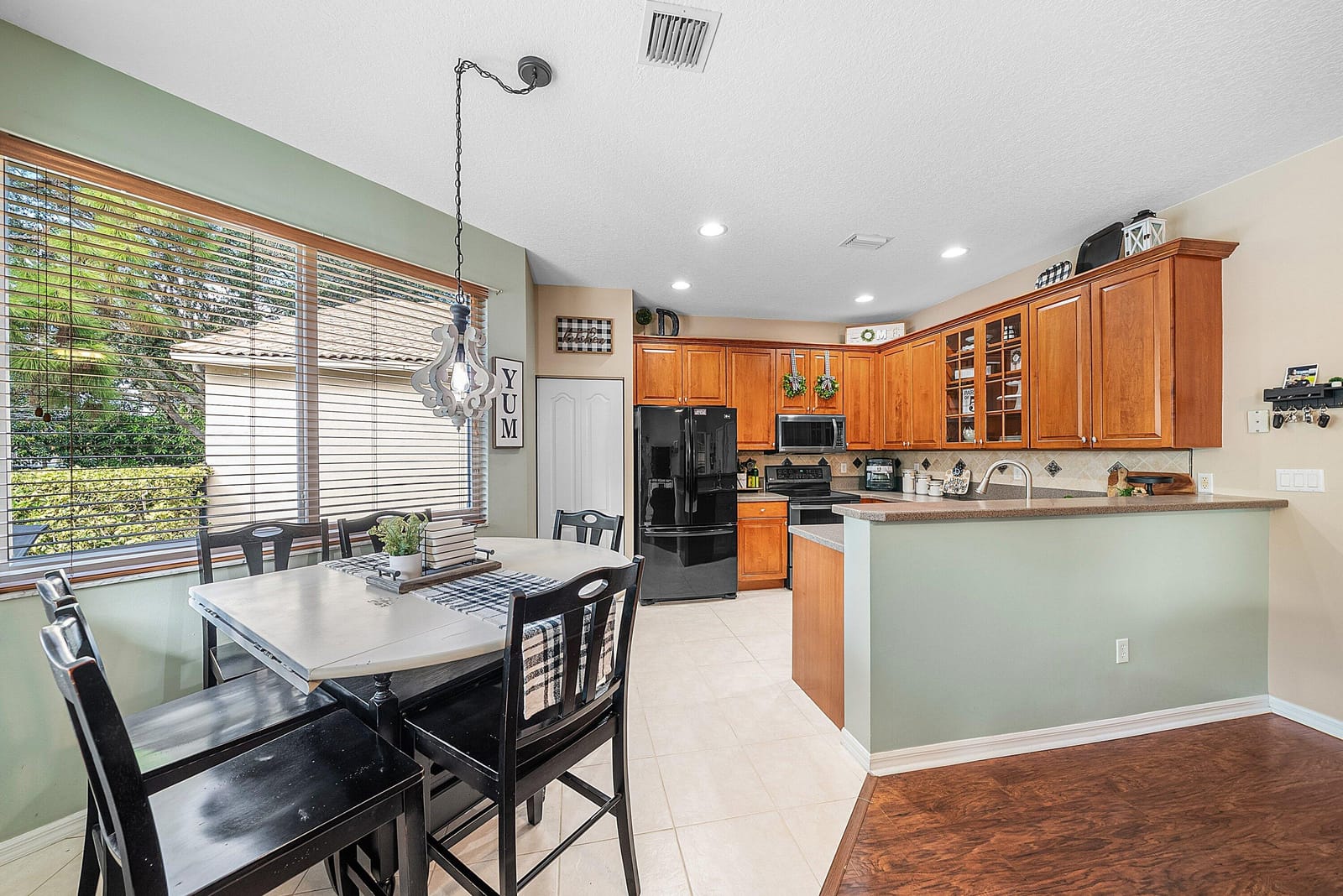 166 Seminole Lakes Drive, Royal Palm Beach, FL 33411 photo 20