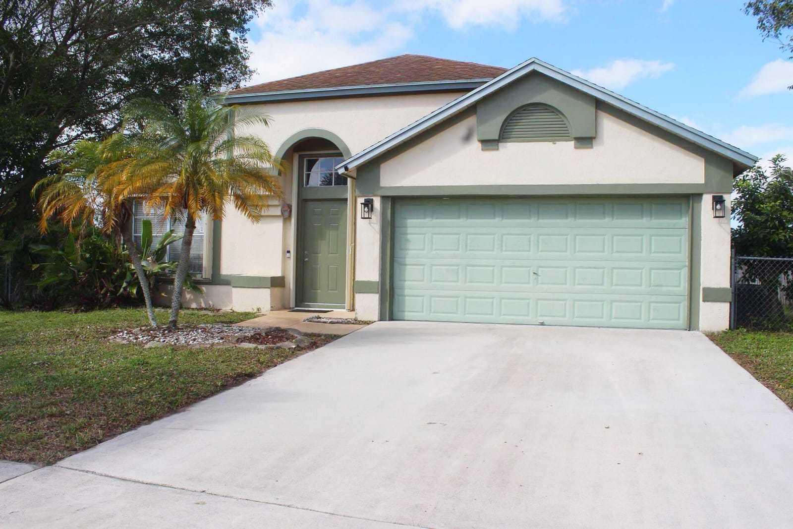 6325 Indian Wells Boulevard, Boynton Beach, FL 33437 photo 3