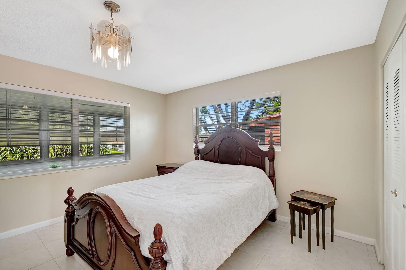 48 Sheffield B, West Palm Beach, FL 33417 photo 13