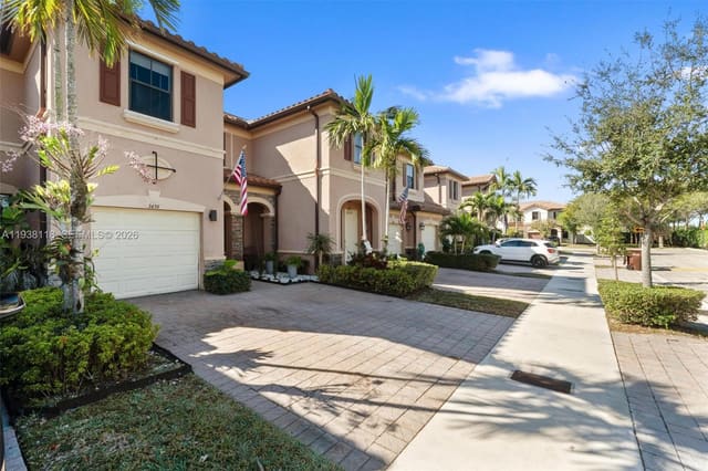 3436 W 90th Street, Bellagio, Hialeah, FL